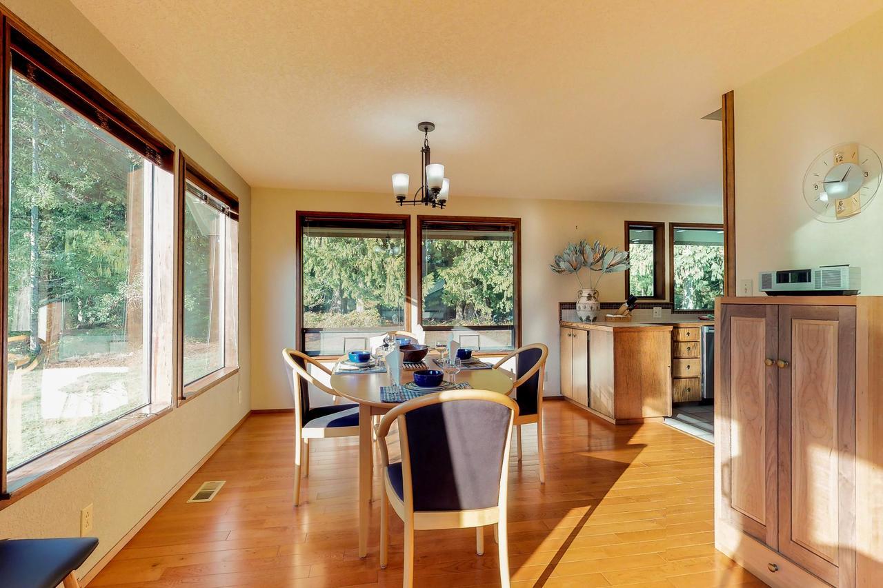 Meadows And Mountain Retreat Villa Little Oklahoma ภายนอก รูปภาพ